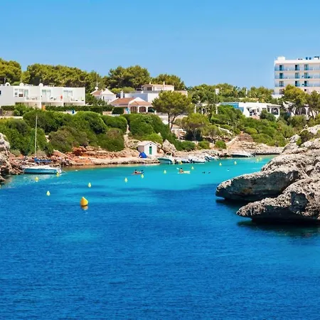 فيلة La Luna كالا إن بلانيس