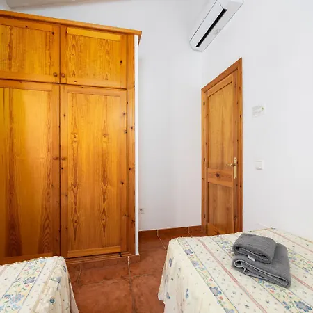 La Luna Villa